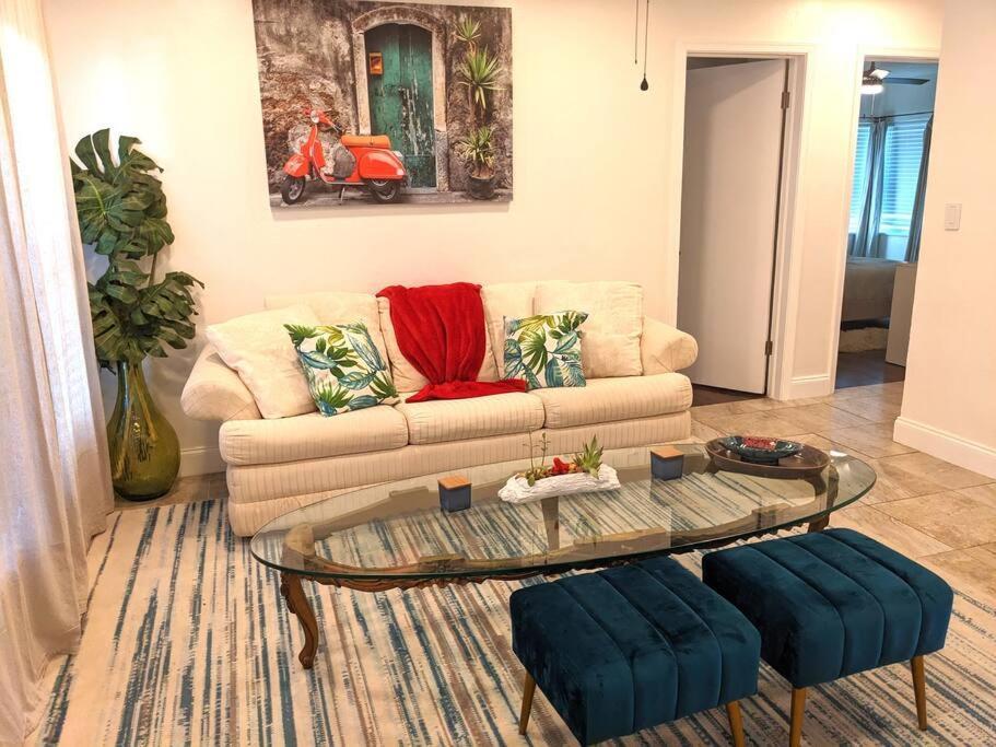 The Ave House- Private Oasis Retreat W/Heated Pool Villa Fort Lauderdale Exterior photo